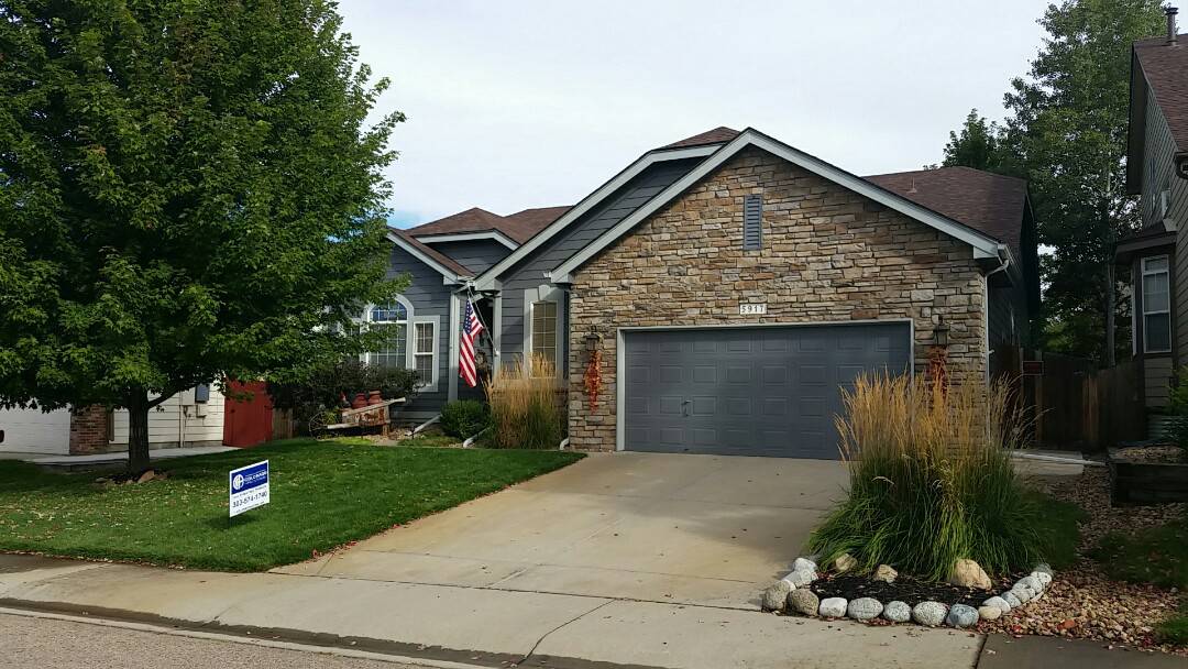 Boulder painters